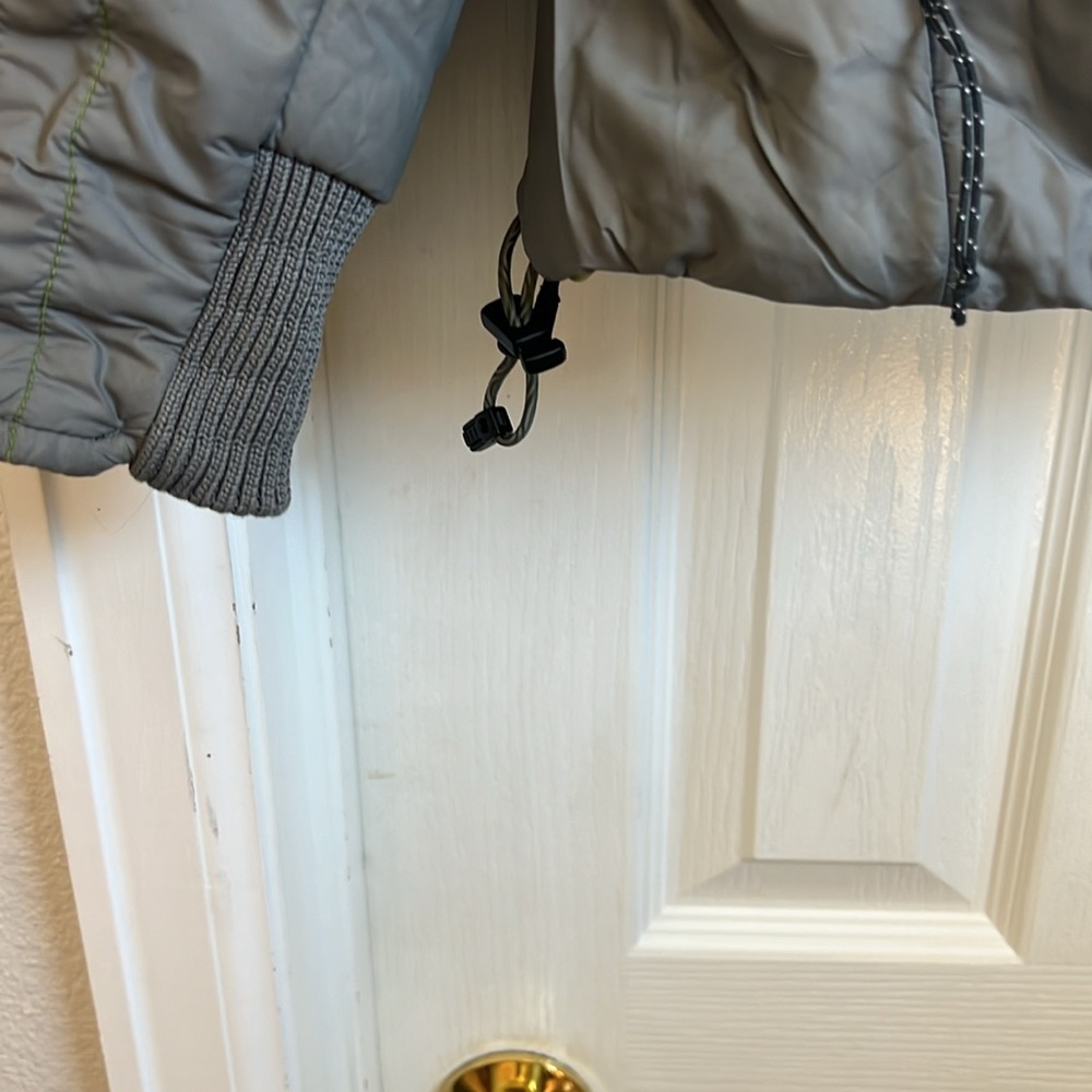 Mountain Hard Ware Primaloft Reversible Jacket. S… - image 3